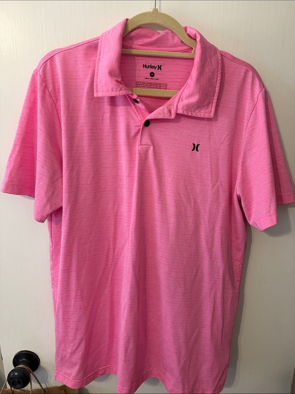 Hurley Men's Pink Polo Shirt medium
